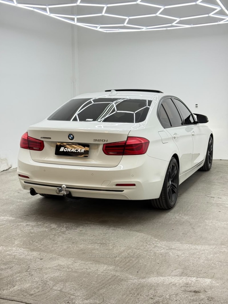 320I 2.0 GP 16V TURBO ACTIVE FLEX 4P AUTOMÁTICO - 2017 - CAXIAS DO SUL