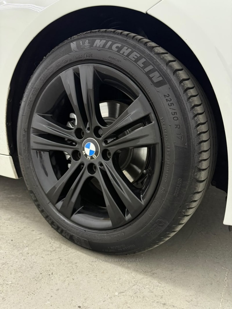320I 2.0 GP 16V TURBO ACTIVE FLEX 4P AUTOMÁTICO - 2017 - CAXIAS DO SUL
