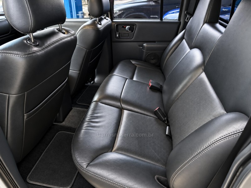 S10 2.8 EXECUTIVE 4X4 CD 12V TURBO ELECTRONIC INTERCOOLER DIESEL 4P MANUAL - 2011 - CAXIAS DO SUL