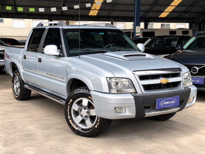 S10 2.8 EXECUTIVE 4X4 CD 12V TURBO ELECTRONIC INTERCOOLER DIESEL 4P MANUAL - 2011 - CAXIAS DO SUL