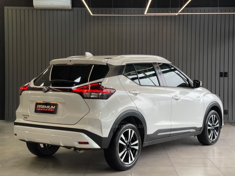 KICKS 1.6 ADVANCE 16V FLEX 4P AUTOMÁTICO - 2022 - DOIS IRMãOS