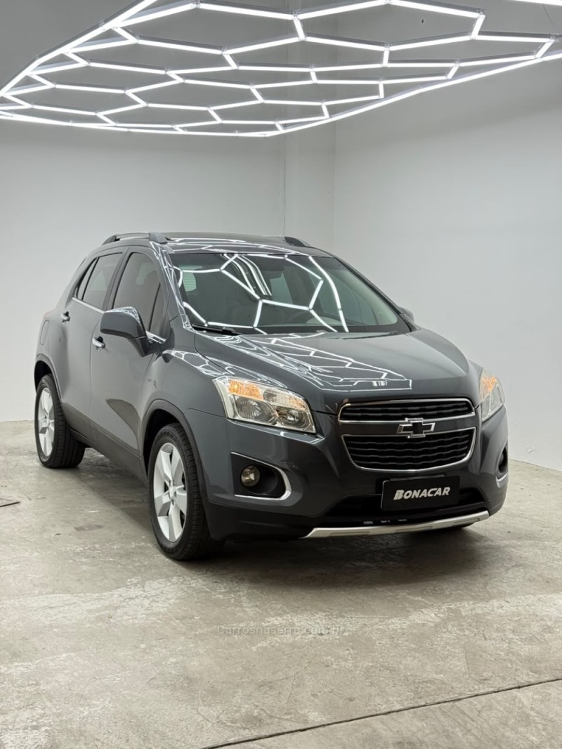 TRACKER 1.8 MPFI LTZ 4X2 16V FLEX 4P AUTOMÁTICO - 2014 - CAXIAS DO SUL