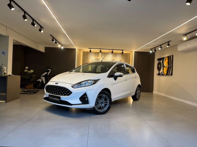 fiesta 1.6 sel hatch 16v flex 4p manual 2019 canoas