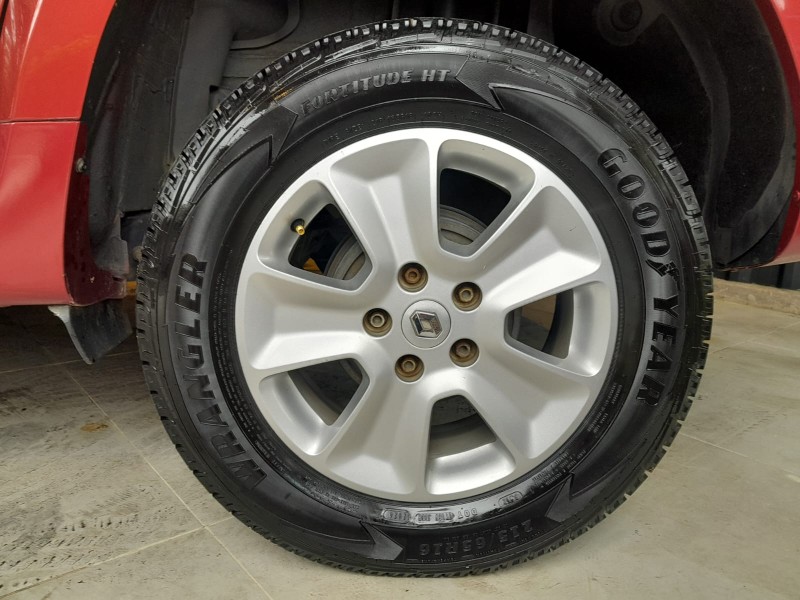 DUSTER 1.6 DYNAMIQUE 4X2 16V FLEX 4P MANUAL - 2017 - CAXIAS DO SUL