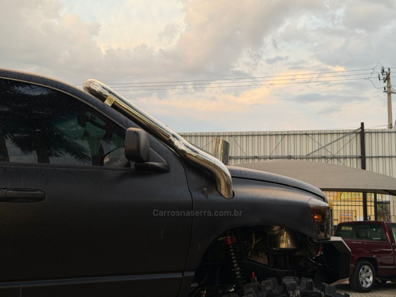 RAM 5.9 2500 SLT 4X4 CD I6 24V TURBO DIESEL 4P AUTOMÁTICO - 2008 - CANOAS