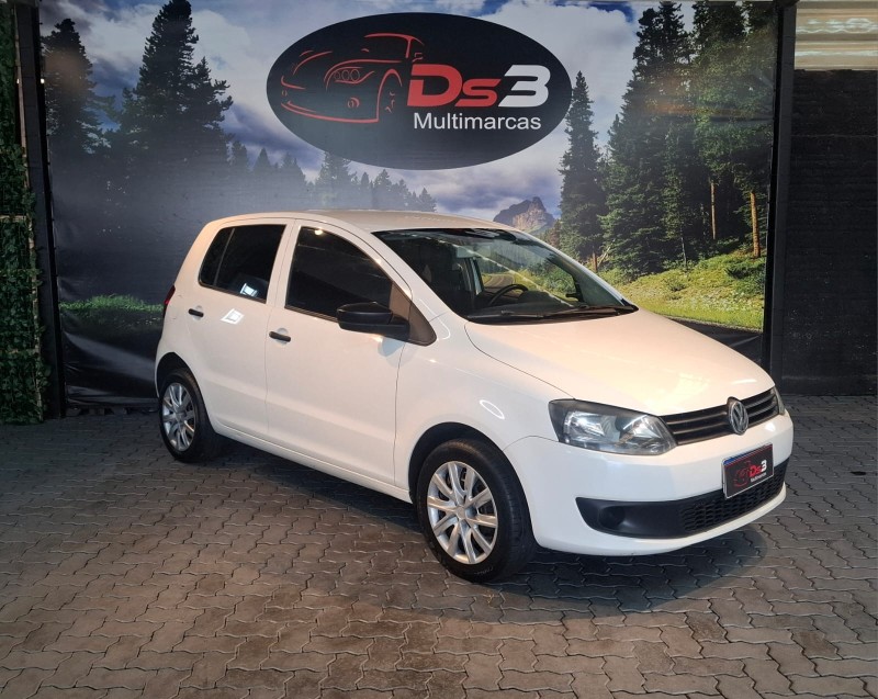 FOX 1.0 MI CITY 8V FLEX 4P MANUAL - 2014 - CAXIAS DO SUL