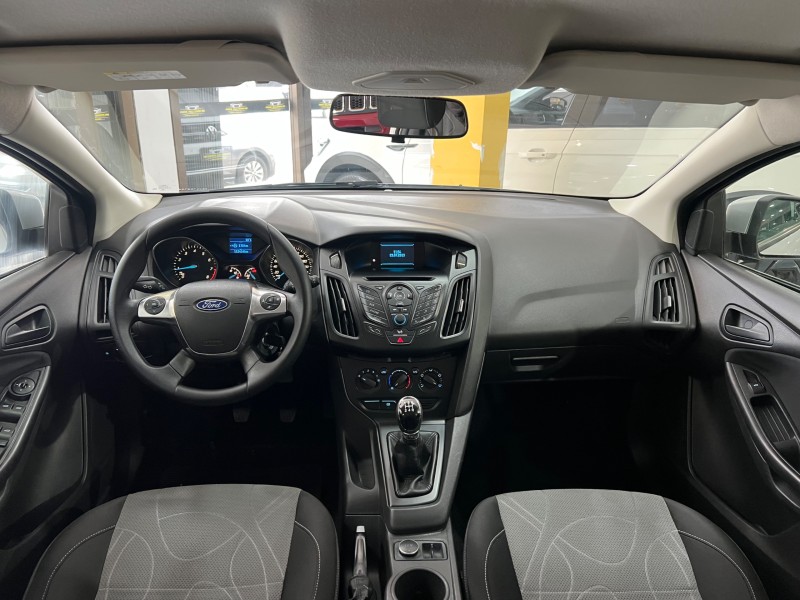 FOCUS 1.6 SE 16V FLEX 4P MANUAL - 2014 - CAXIAS DO SUL
