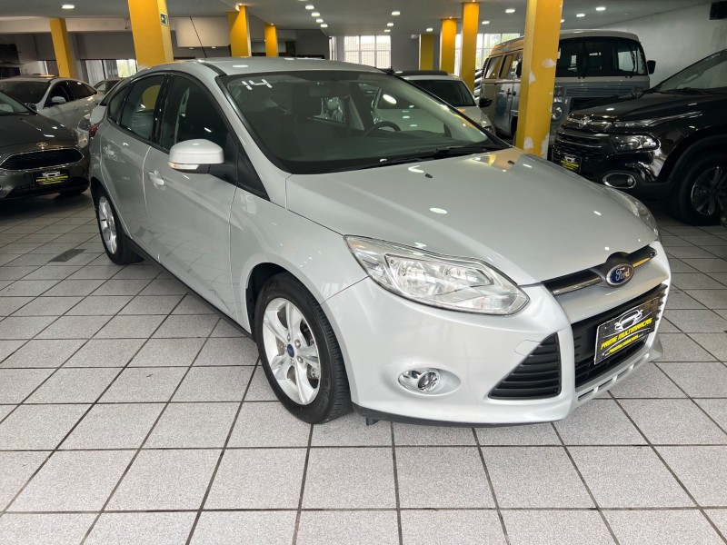 FOCUS 1.6 SE 16V FLEX 4P MANUAL - 2014 - CAXIAS DO SUL