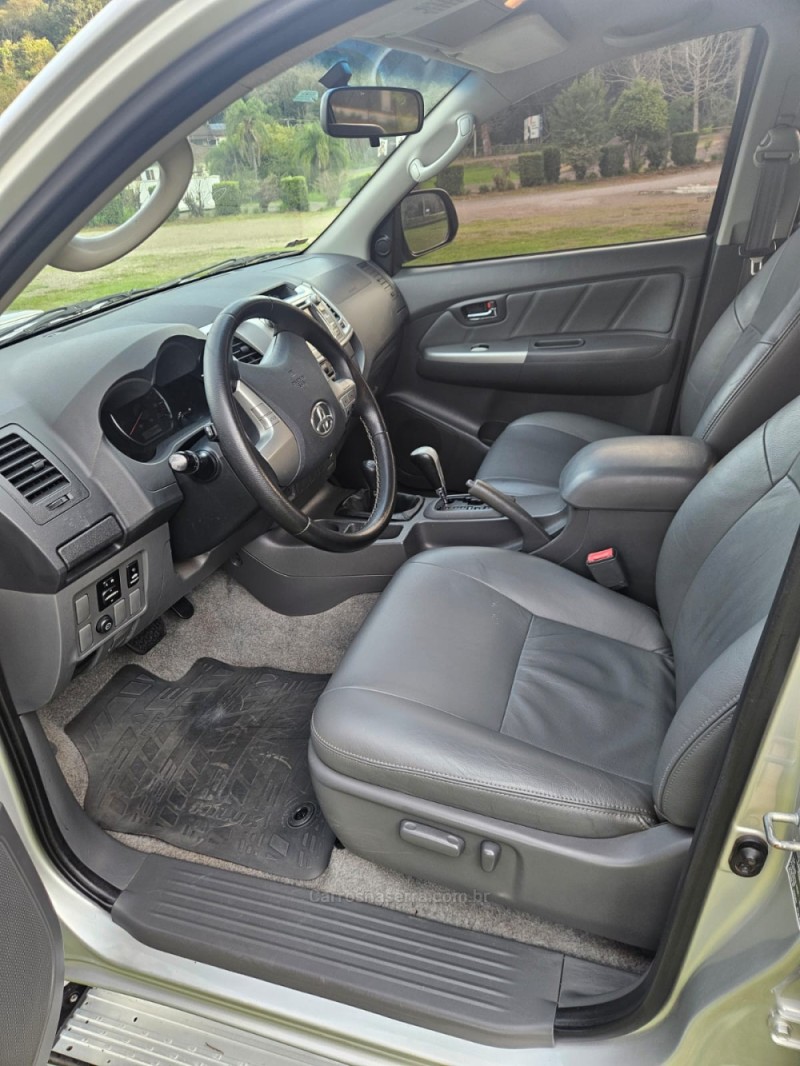 HILUX 3.0 SRV 4X4 CD 16V TURBO INTERCOOLER DIESEL 4P AUTOMÁTICO - 2014 - PICADA CAFé