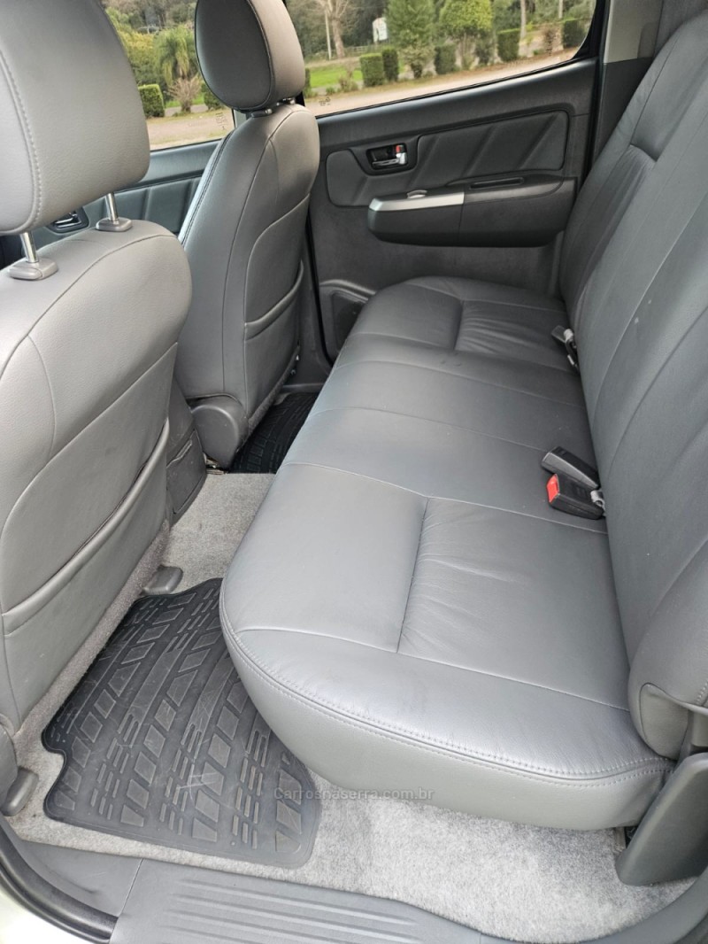 HILUX 3.0 SRV 4X4 CD 16V TURBO INTERCOOLER DIESEL 4P AUTOMÁTICO - 2014 - PICADA CAFé