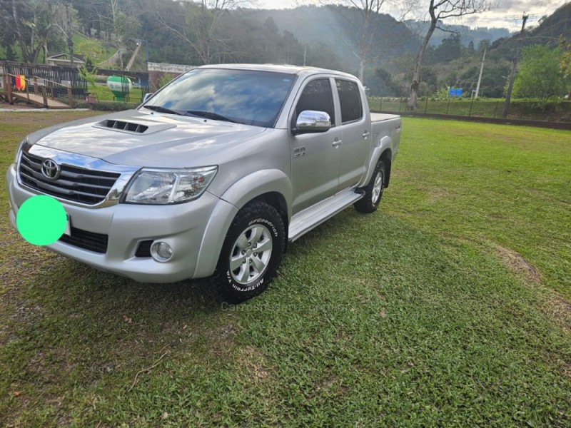 HILUX 3.0 SRV 4X4 CD 16V TURBO INTERCOOLER DIESEL 4P AUTOMÁTICO - 2014 - PICADA CAFé