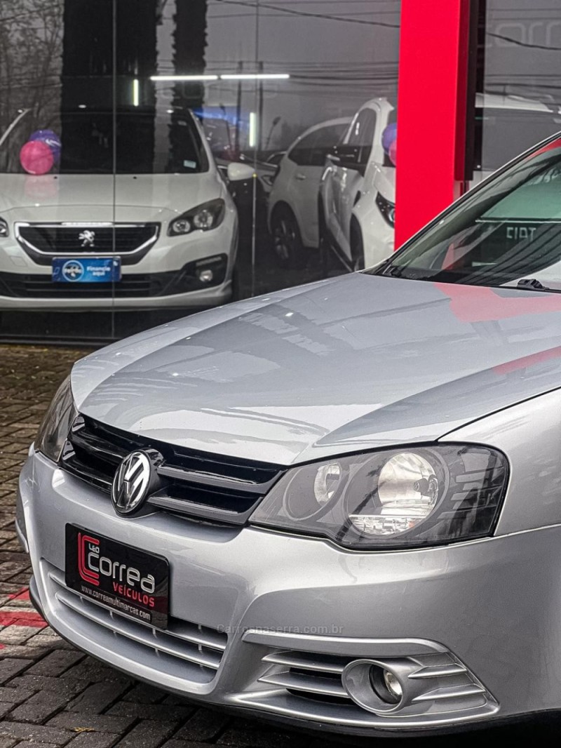 GOLF 1.6 MI SPORTLINE 8V FLEX 4P MANUAL - 2012 - CANELA