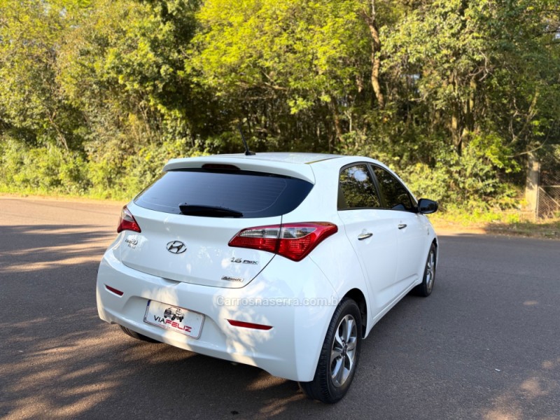 HB20 1.6 COPA DO MUNDO 16V FLEX 4P AUTOMÁTICO - 2015 - FELIZ