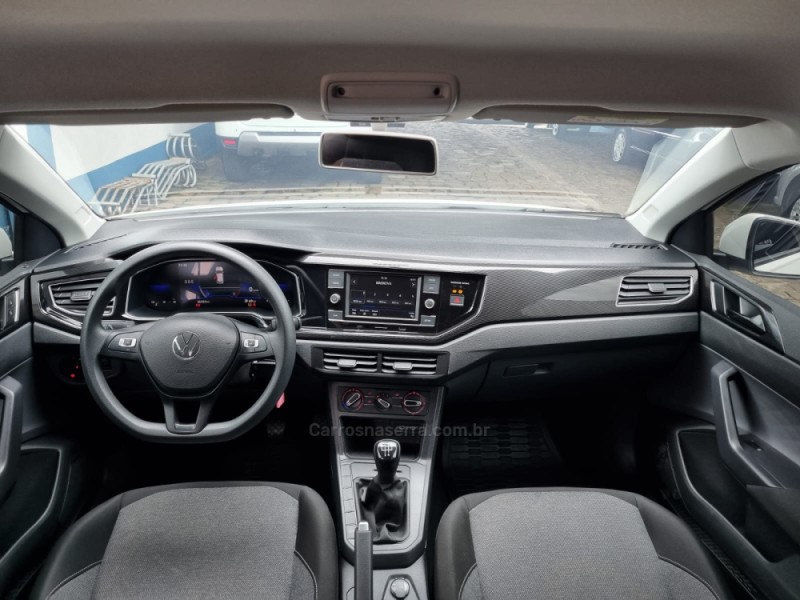 POLO 1.0 TSI FLEX 4P MANUAL - 2024 - VACARIA