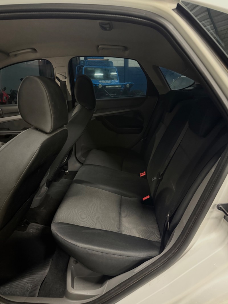 FOCUS 2.0 FC 16V GASOLINA 4P MANUAL - 2010 - CAXIAS DO SUL