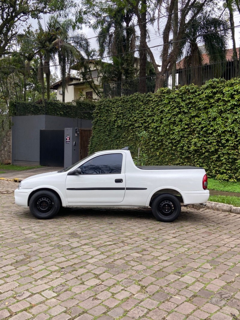 CORSA 1.6 MPFI GL CS PICK-UP 8V GASOLINA 2P MANUAL - 2003 - SAPIRANGA