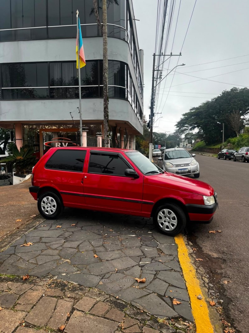 UNO 1.0 MPI MILLE FIRE ECONOMY 8V FLEX 4P MANUAL - 2013 - CARLOS BARBOSA
