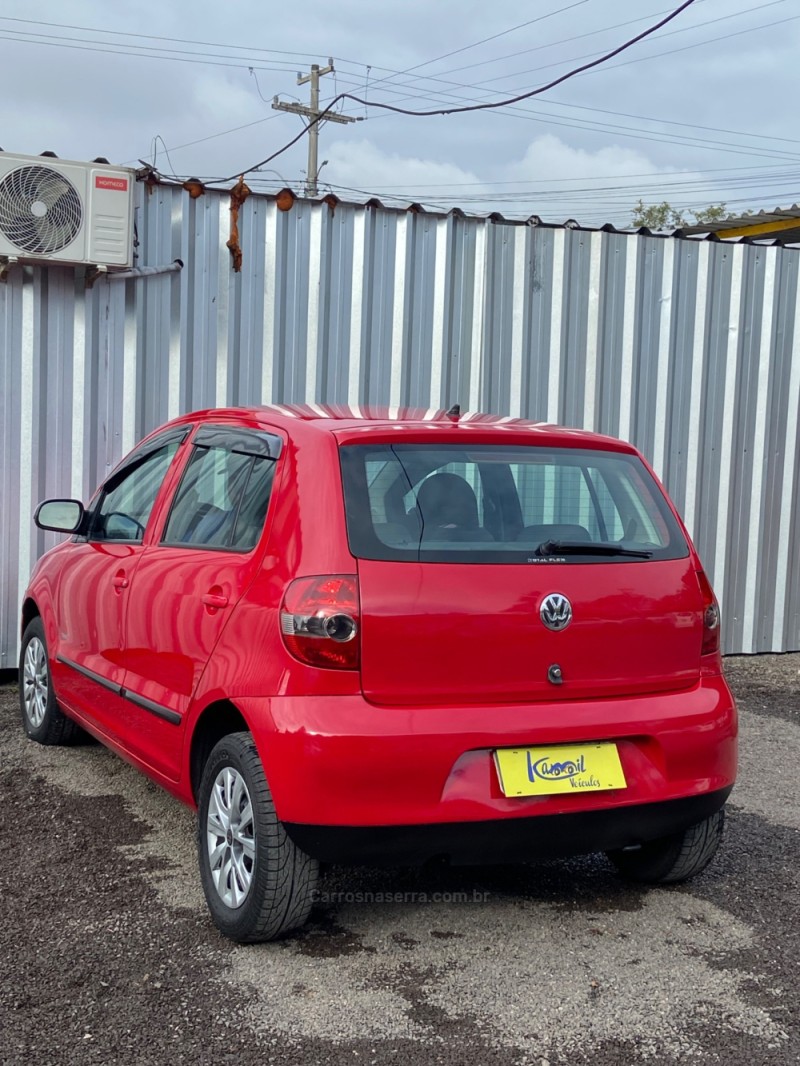 FOX 1.0 ITREND 8V FLEX 4P MANUAL - 2009 - SAPIRANGA