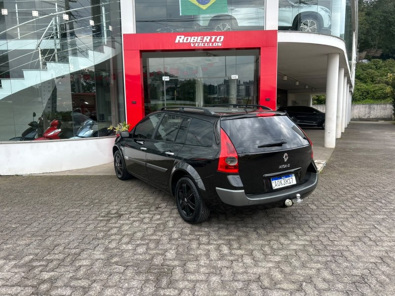 MÉGANE 1.6 DYNAMIQUE GRAND TOUR 16V FLEX 4P MANUAL - 2007 - BENTO GONçALVES