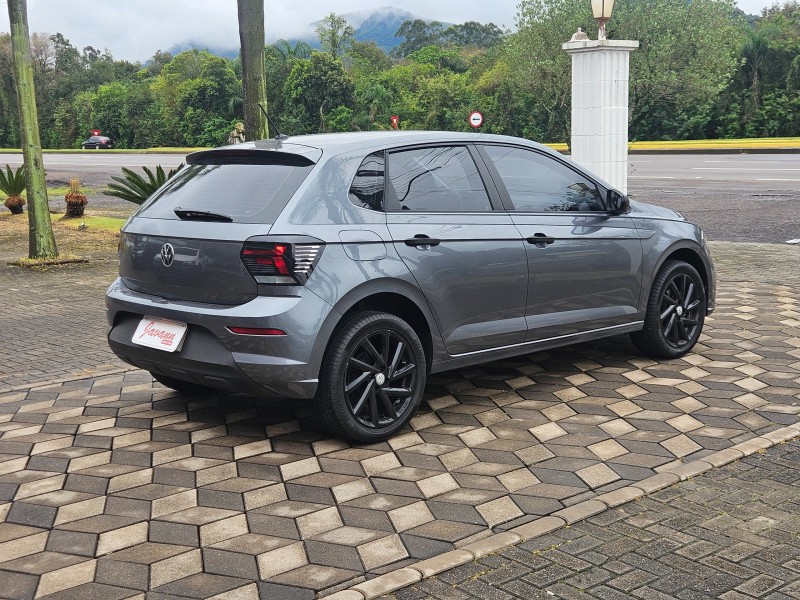POLO 1.0 MPI TRACK 4P MANUAL - 2023 - BOM PRINCíPIO