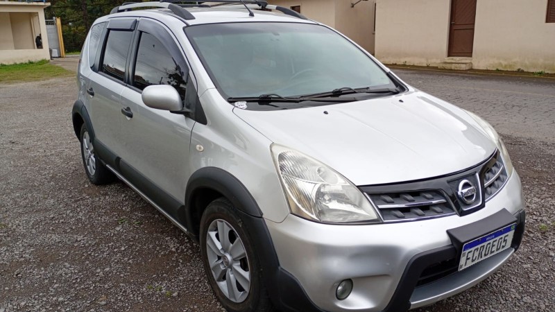 LIVINA 1.8 SL X-GEAR 16V FLEX 4P AUTOMÁTICO - 2013 - CAXIAS DO SUL