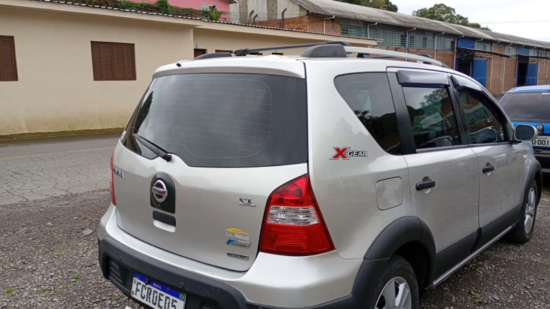 LIVINA 1.8 SL X-GEAR 16V FLEX 4P AUTOMÁTICO - 2013 - CAXIAS DO SUL