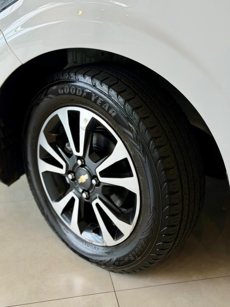 ONIX 1.4 MPFI LTZ 8V FLEX 4P MANUAL - 2014 - BENTO GONçALVES