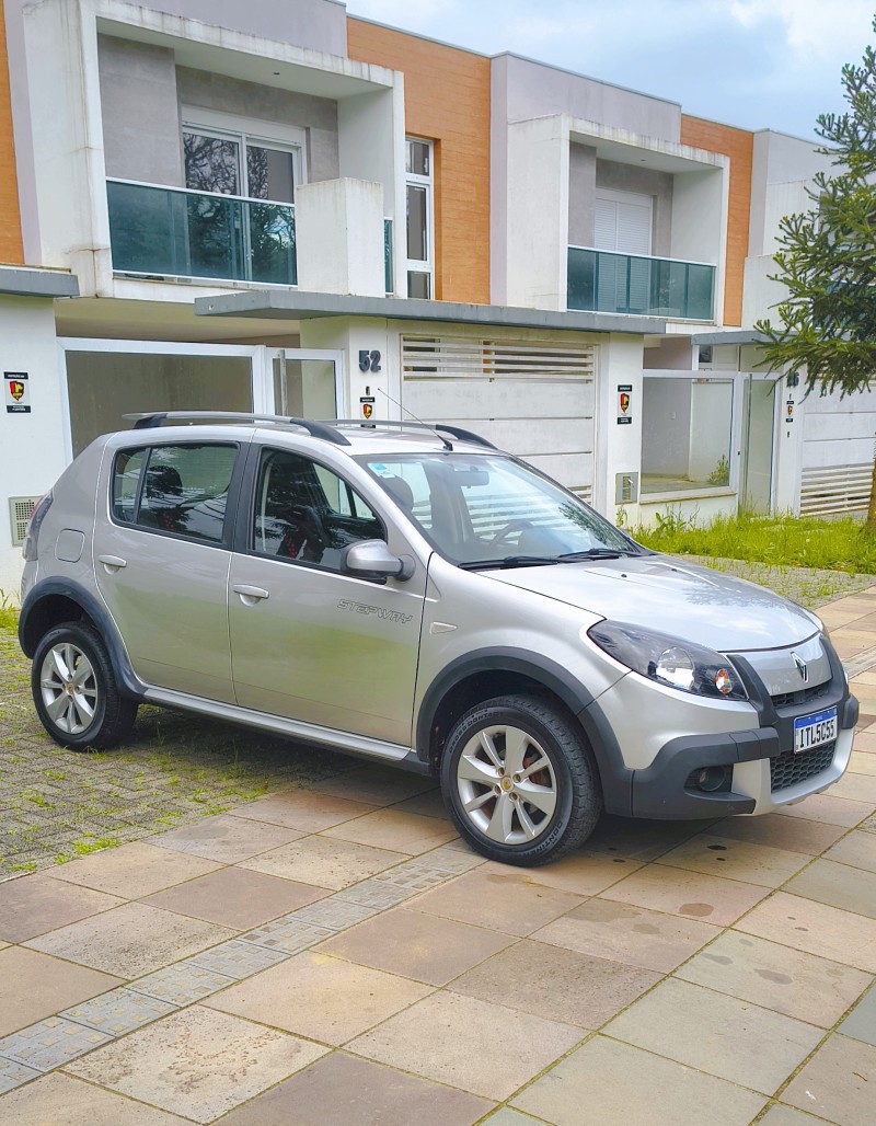 sandero 1.6 stepway 16v flex 4p manual 2013 farroupilha
