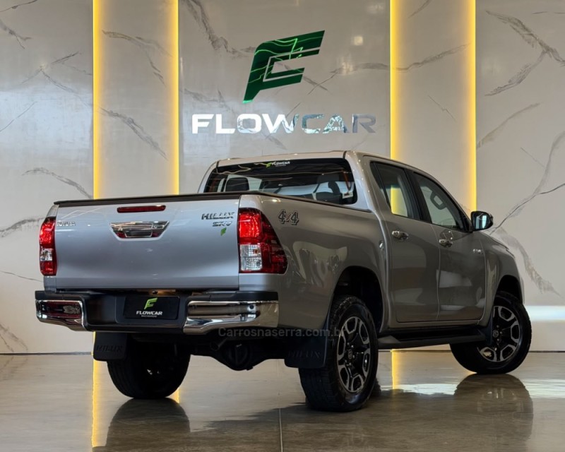 HILUX 2.8 SRV 4X4 CD 16V DIESEL 4P AUTOMÁTICO - 2023 - GARIBALDI