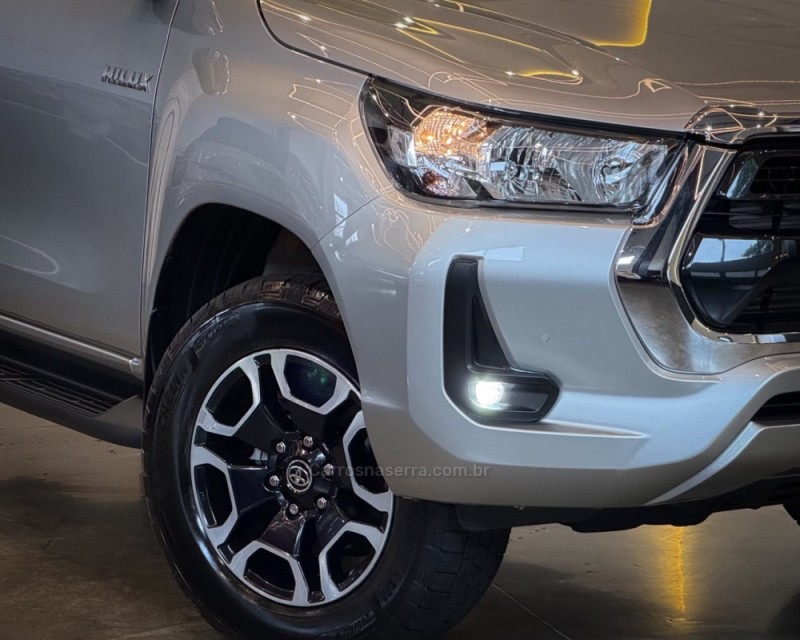 HILUX 2.8 SRV 4X4 CD 16V DIESEL 4P AUTOMÁTICO - 2023 - GARIBALDI
