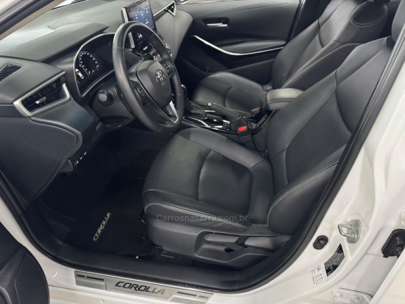 COROLLA 2.0 XEI 16V FLEX 4P AUTOMÁTICO - 2024 - CAXIAS DO SUL