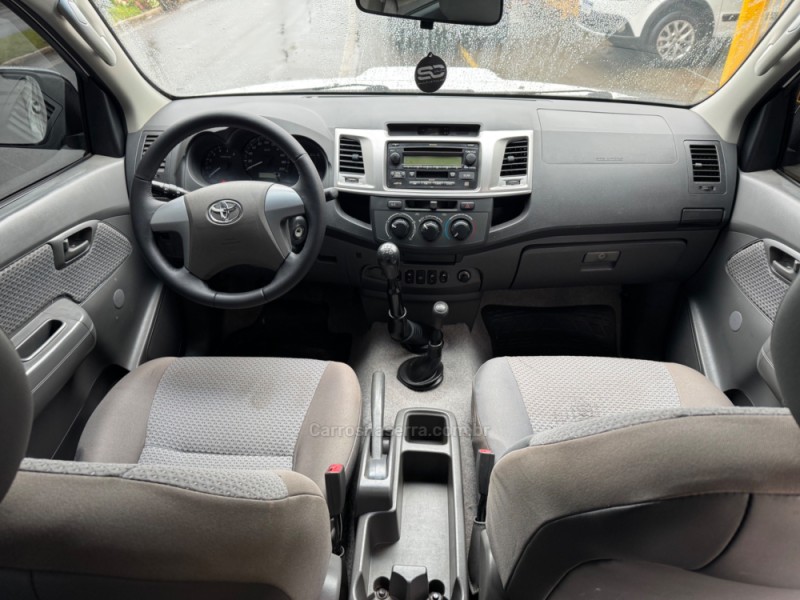 HILUX  - 2013 - BARãO