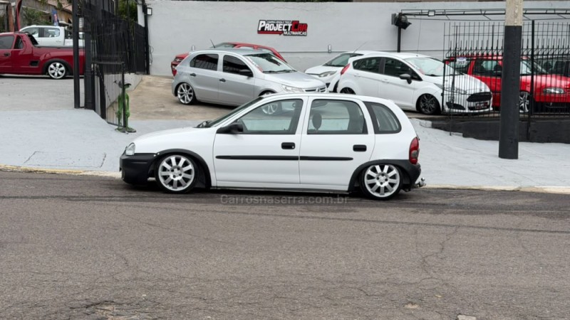 corsa 1.0 mpfi super 8v gasolina 4p manual 2002 novo hamburgo