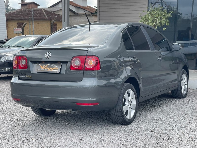 POLO SEDAN 1.6 MI 8V FLEX 4P MANUAL - 2014 - CAXIAS DO SUL