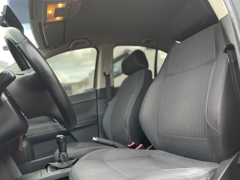 POLO SEDAN 1.6 MI 8V FLEX 4P MANUAL - 2014 - CAXIAS DO SUL