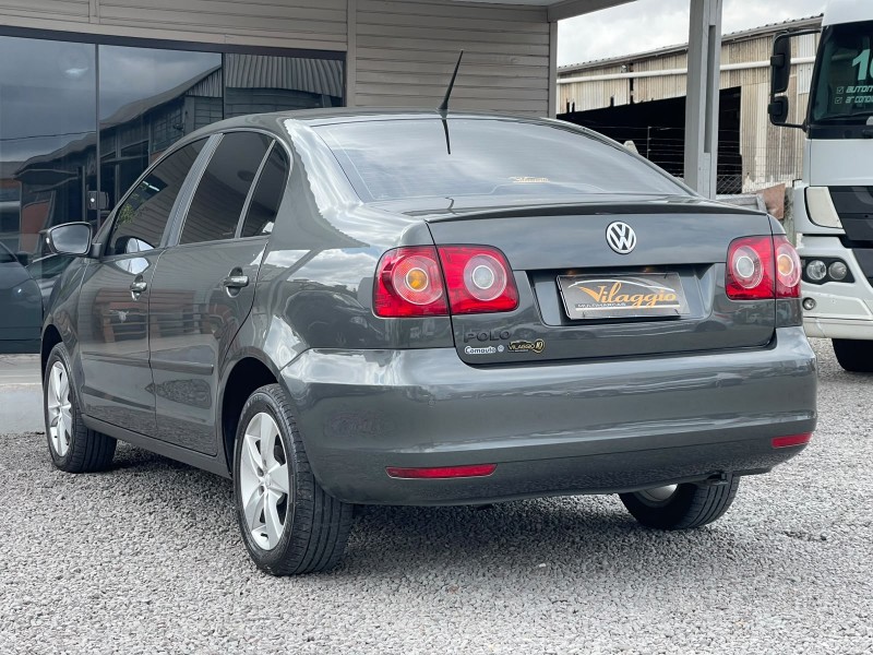 POLO SEDAN 1.6 MI 8V FLEX 4P MANUAL - 2014 - CAXIAS DO SUL