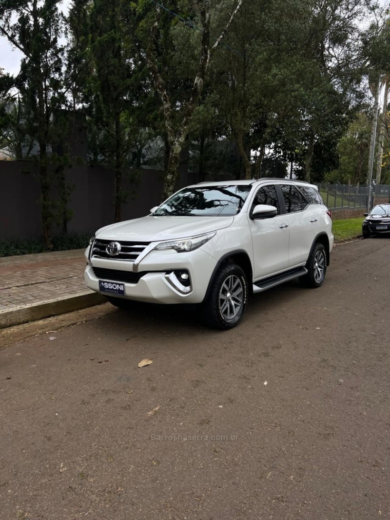 hilux sw4 2.8 srx 4x4 16v turbo intercooler diesel 4p automatico 2020 erechim