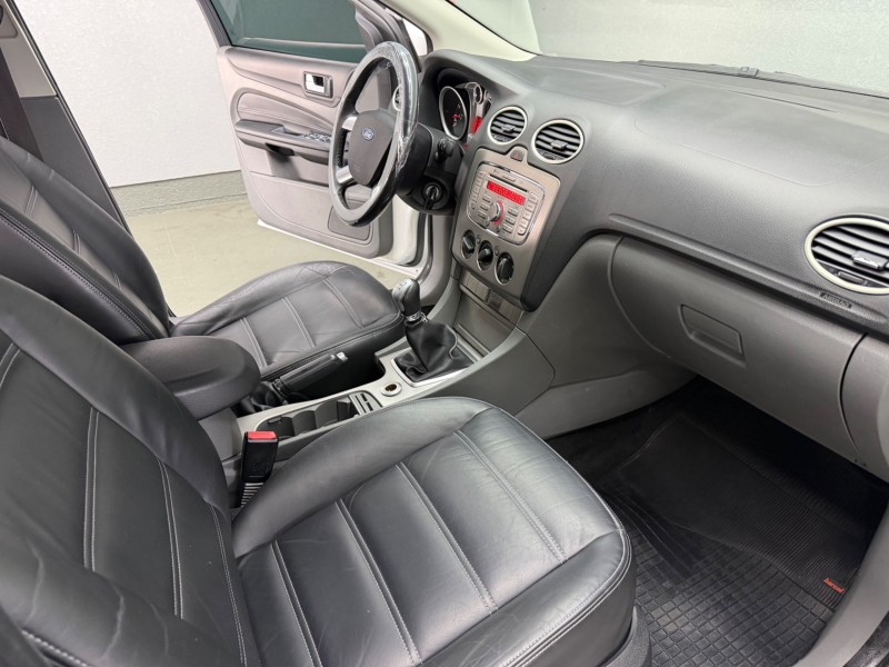 FOCUS 1.6 S 16V FLEX 4P MANUAL - 2012 - CAXIAS DO SUL