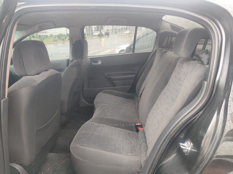 MÉGANE 1.6 EXPRESSION 16V FLEX 4P MANUAL - 2011 - FARROUPILHA