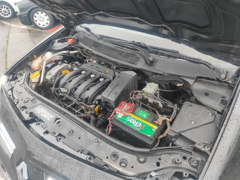 MÉGANE 1.6 EXPRESSION 16V FLEX 4P MANUAL - 2011 - FARROUPILHA