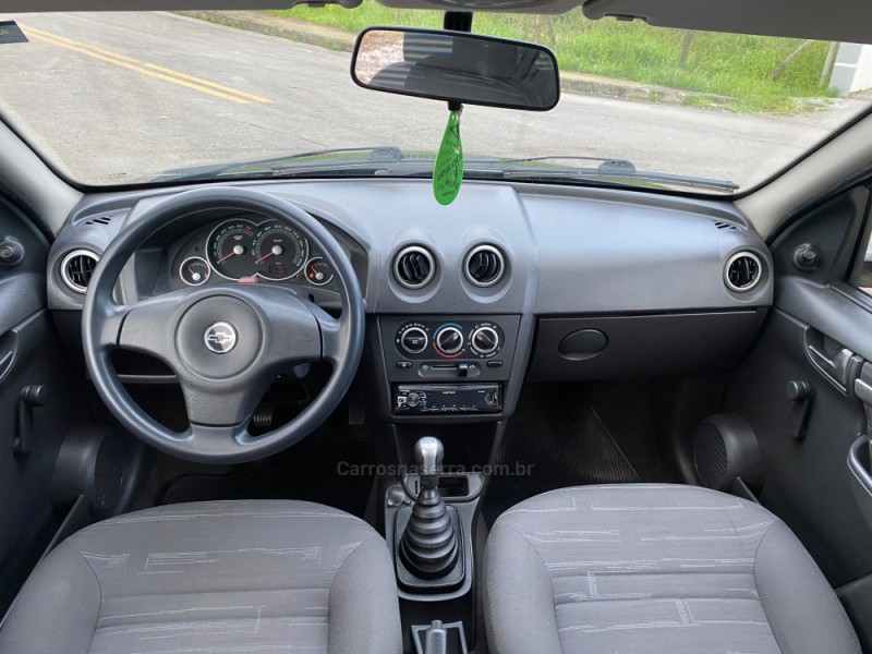 PRISMA 1.0 MPFI VHCE MAXX 8V FLEX 4P MANUAL - 2010 - CAXIAS DO SUL