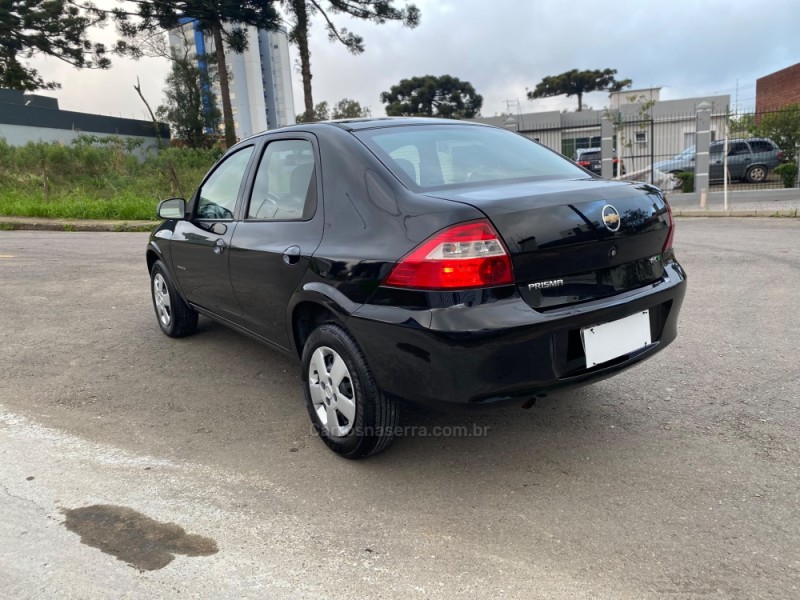 PRISMA 1.0 MPFI VHCE MAXX 8V FLEX 4P MANUAL - 2010 - CAXIAS DO SUL