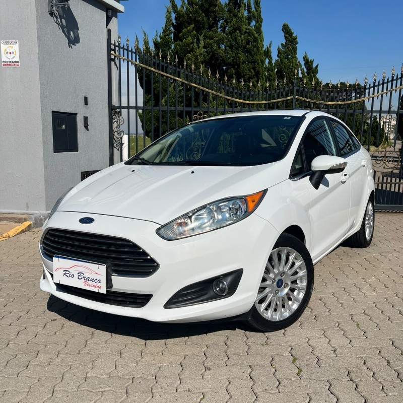fiesta 1.6 titanium plus sedan 16v flex 4p automatico 2016 caxias do sul