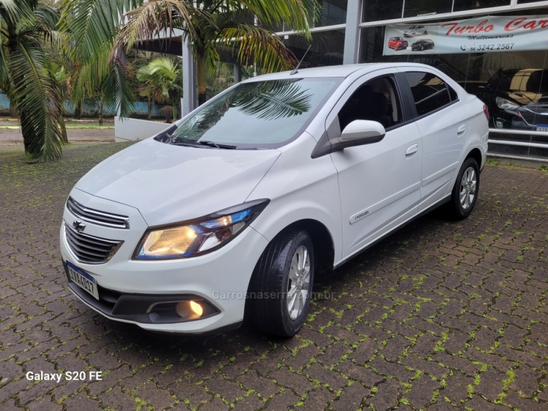 PRISMA 1.4 MPFI LTZ 8V FLEX 4P MANUAL - 2014 - NOVA PRATA