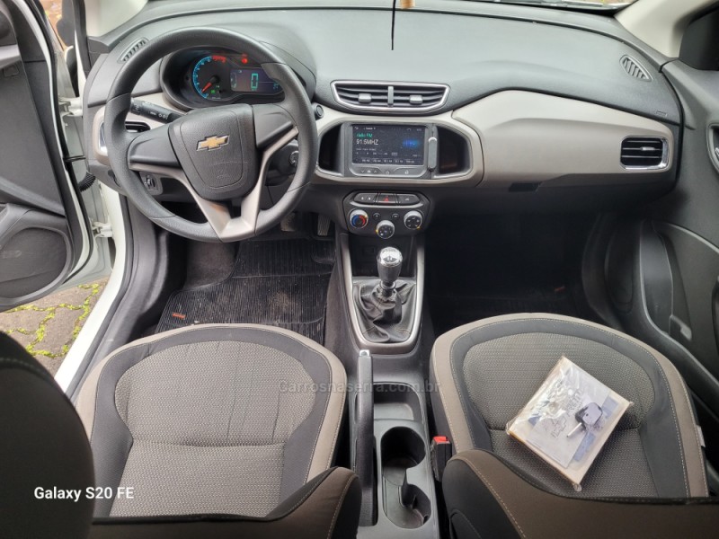 PRISMA 1.4 MPFI LTZ 8V FLEX 4P MANUAL - 2014 - NOVA PRATA