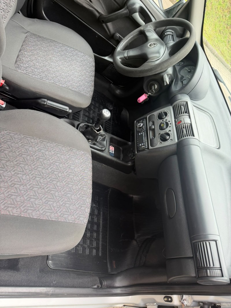 CLASSIC 1.0 MPFI LIFE 8V GASOLINA 4P MANUAL - 2005 - CAXIAS DO SUL