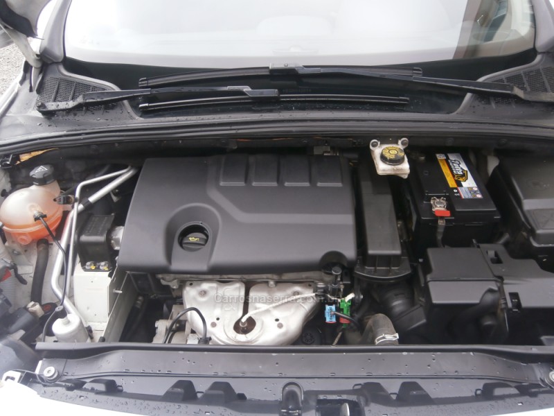 308 1.6 ACTIVE 16V FLEX 4P MANUAL - 2014 - FARROUPILHA