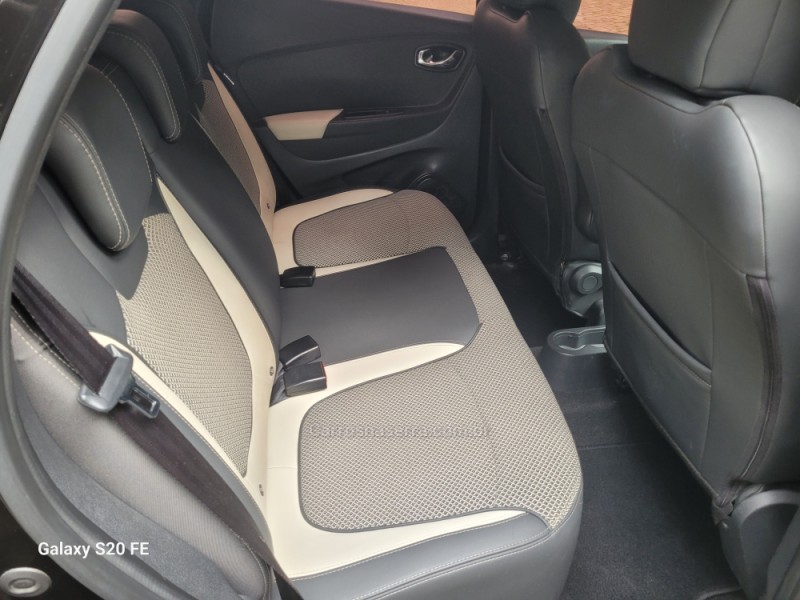 CAPTUR 1.6 16V INTENSE BOSE FLEX 4P AUTOMÁTICO - 2019 - NOVA PRATA