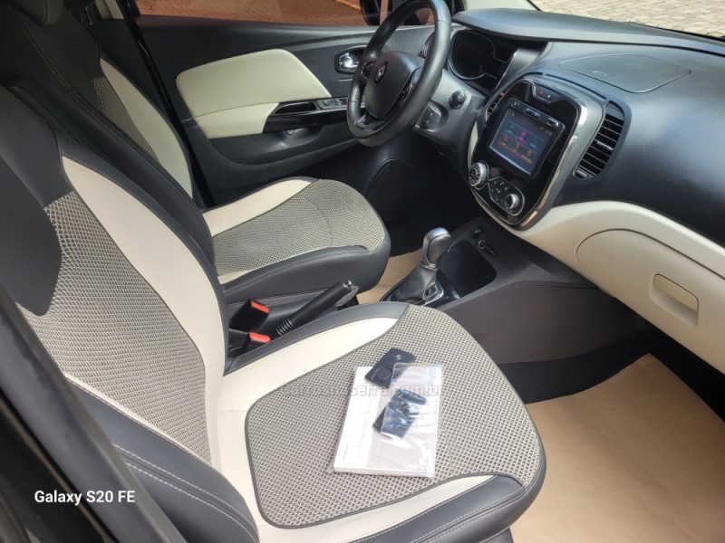 CAPTUR 1.6 16V INTENSE BOSE FLEX 4P AUTOMÁTICO - 2019 - NOVA PRATA