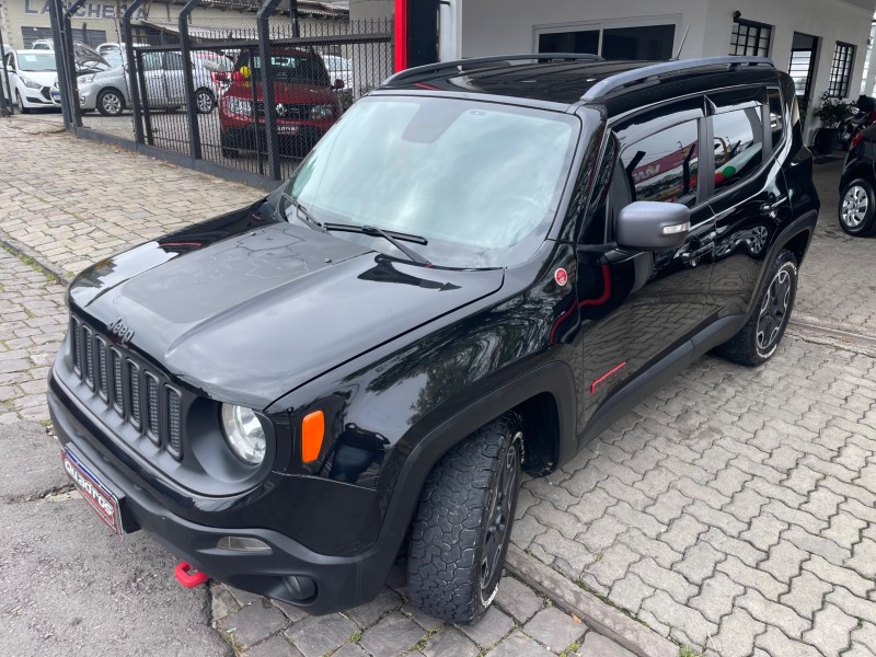 RENEGADE 2.0 16V TURBO DIESEL TRAILHAWK 4P 4X4 AUTOMÁTICO - 2016 - CAXIAS DO SUL